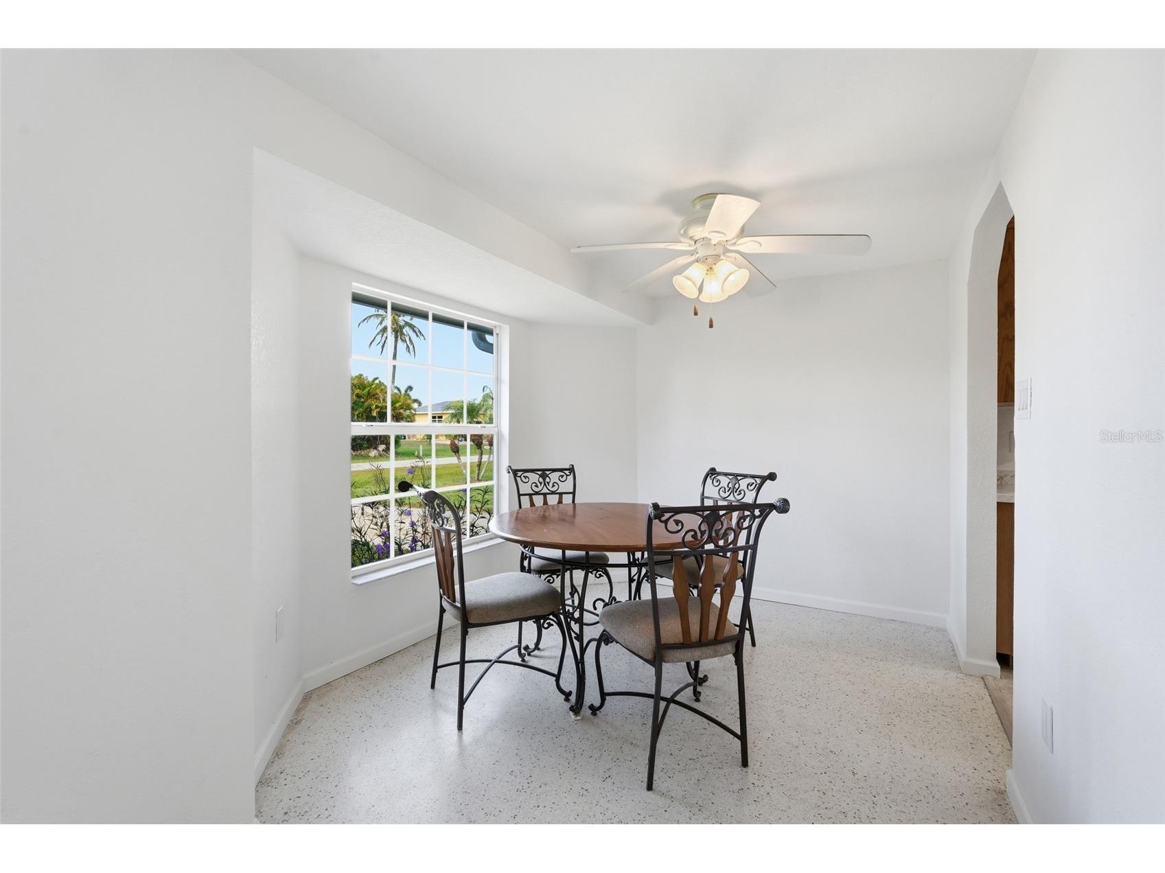 700 Dolphin Parkway Punta Gorda FL 33950 C7528133 image8