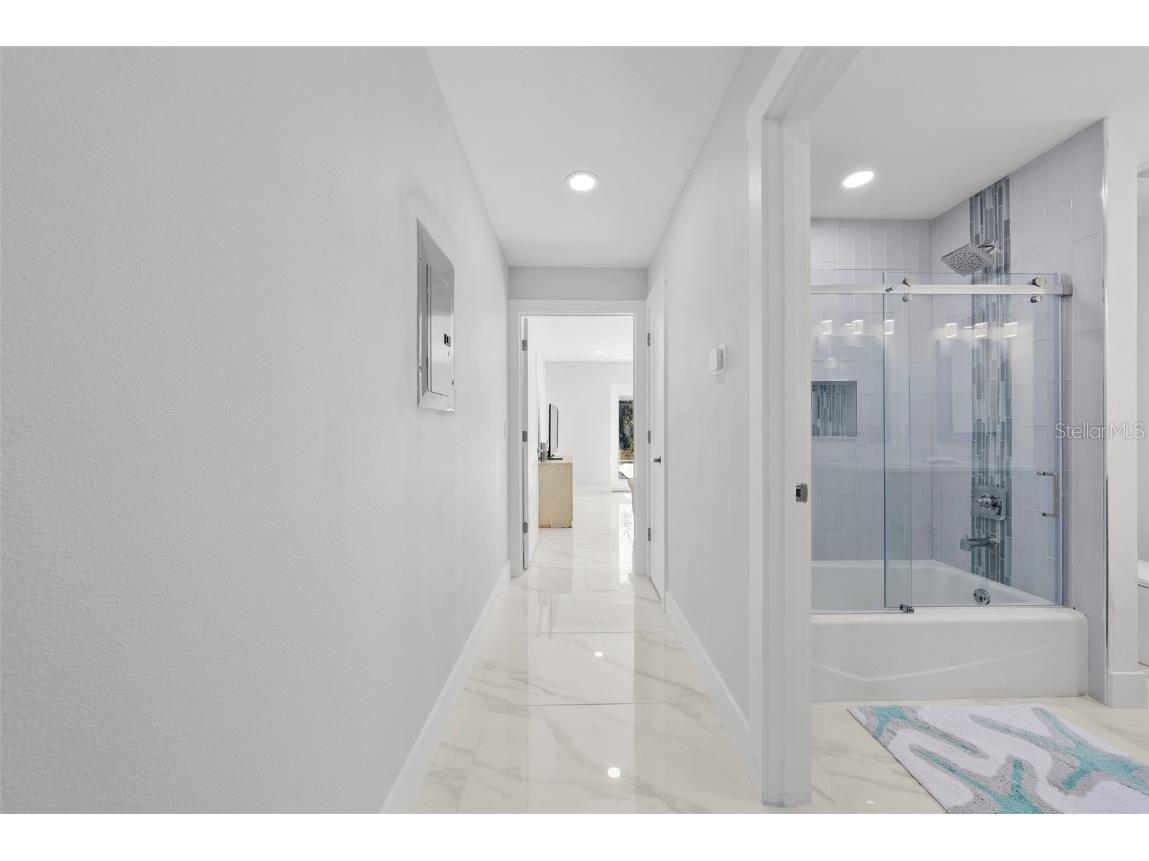 700 Faith Avenue Osprey FL 34229 A4667634 image35