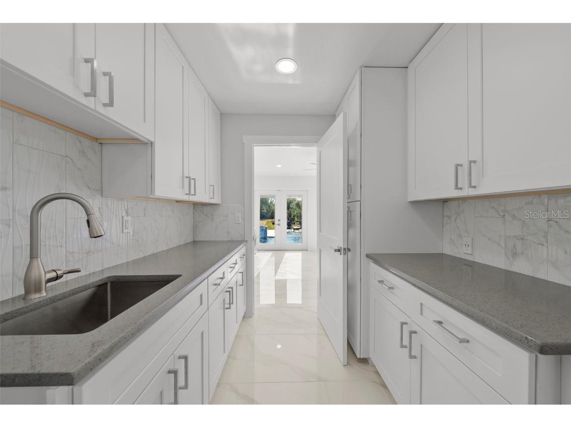 700 Faith Avenue Osprey FL 34229 A4667634 image70