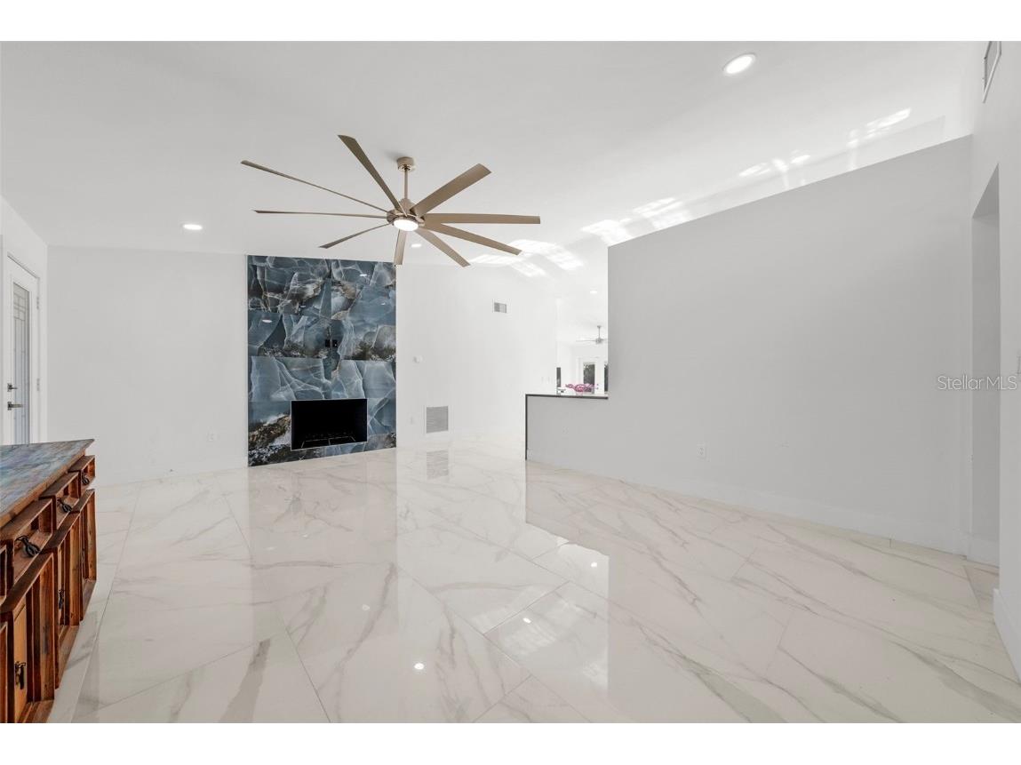 700 Faith Avenue Osprey FL 34229 A4667634 image9