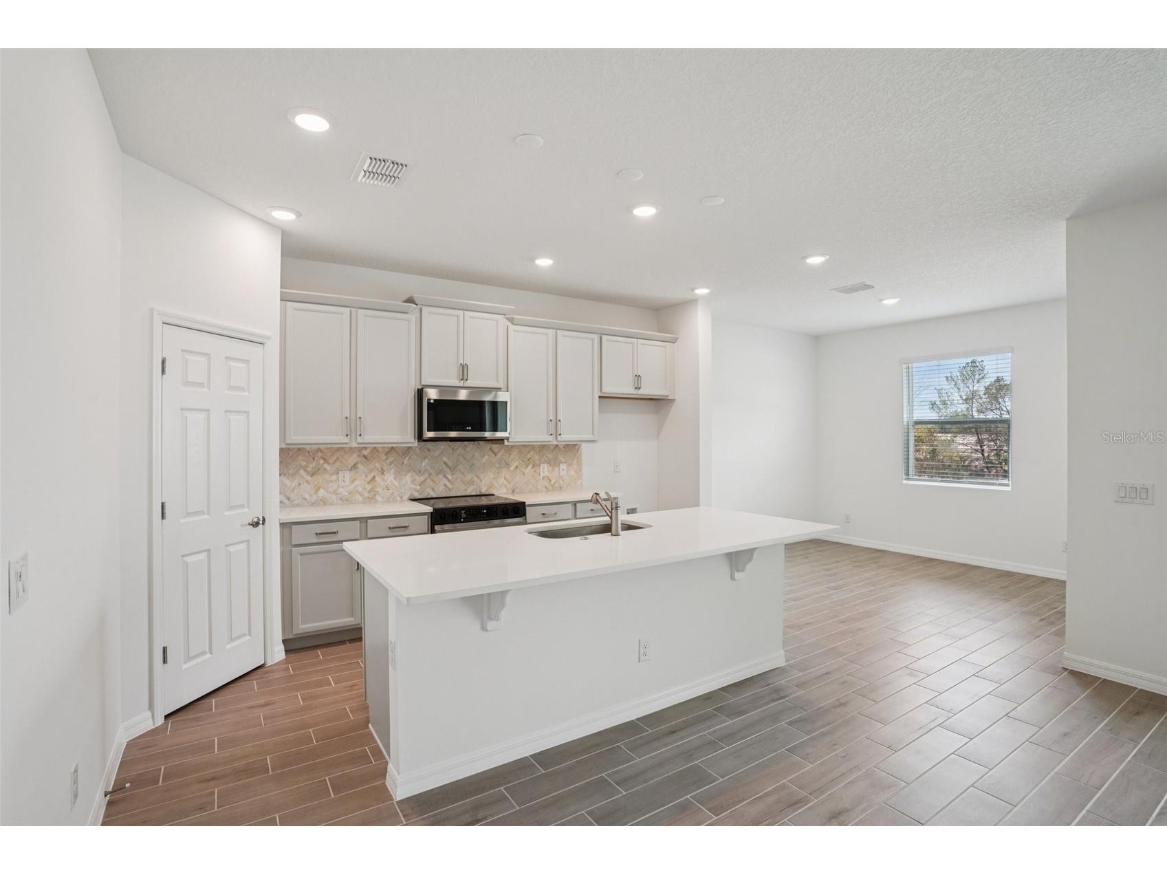 700 Farfields Street Deland FL 32724 O6384716 image5