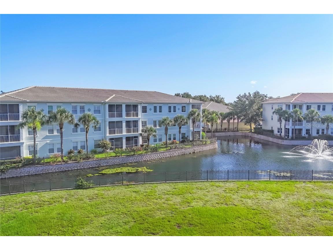 700 Gardens Edge Drive #722 Venice FL 34285 N6139436 image2