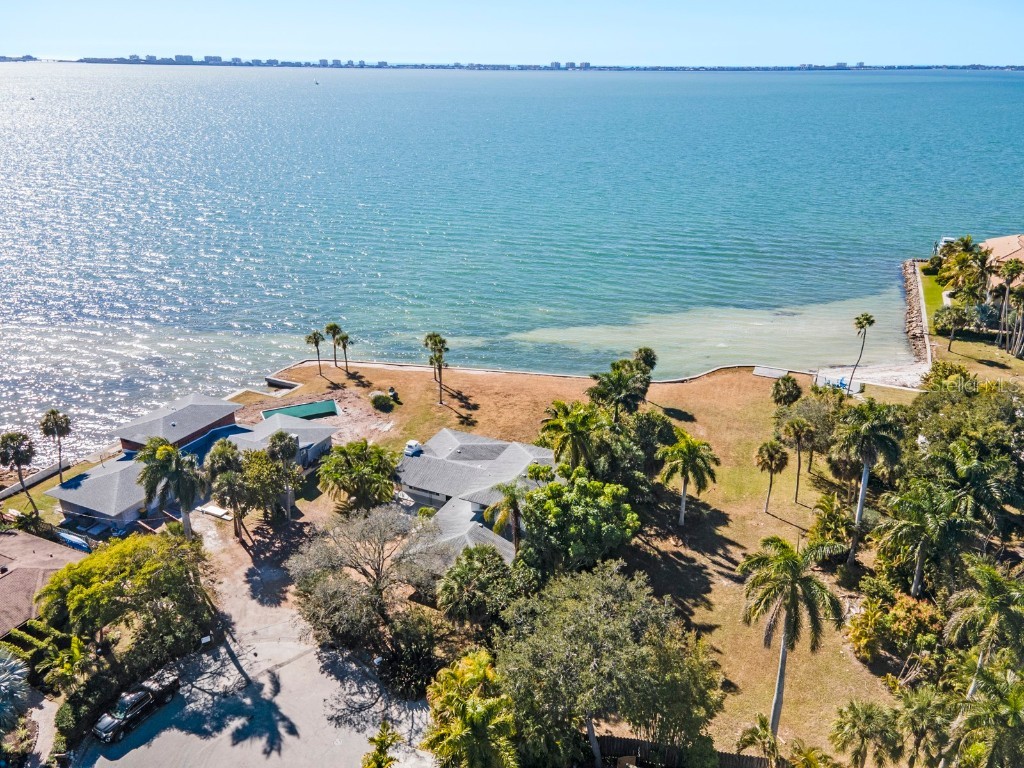 700 Indian Beach Circle Sarasota FL 34234 - SARASOTA BAY A4595039 image1