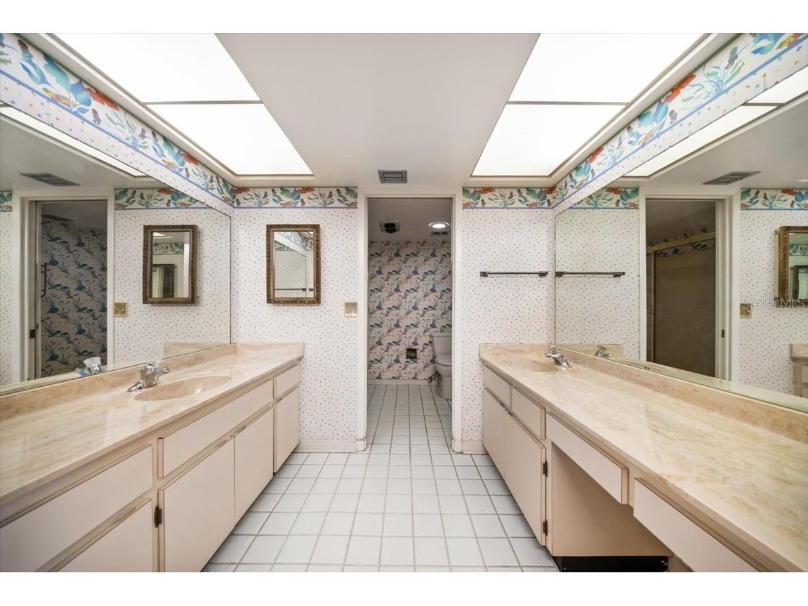 700 Island Way #404 Clearwater Beach FL 33767 - MANDALAY CHANNEL TB8353030 image17