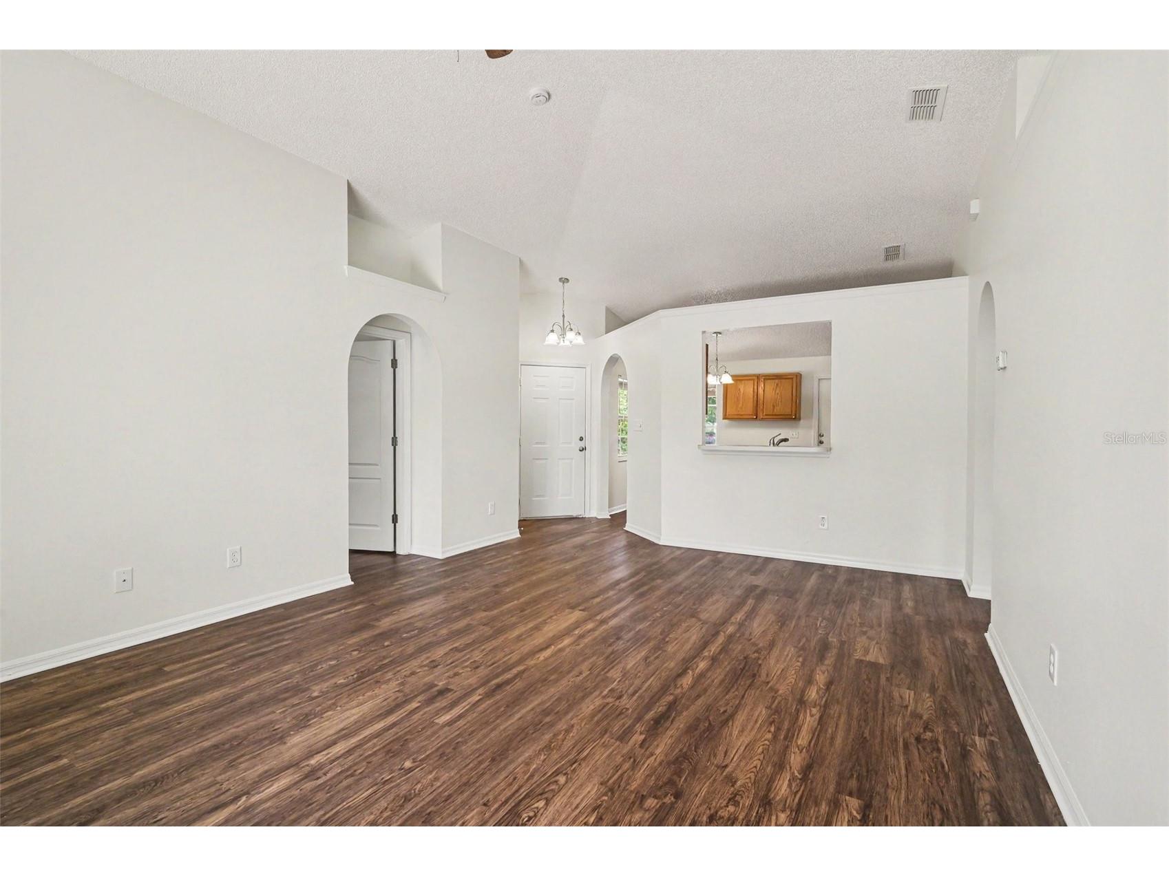 700 Kenmoore Court Eustis FL 32726 O6403941 image2