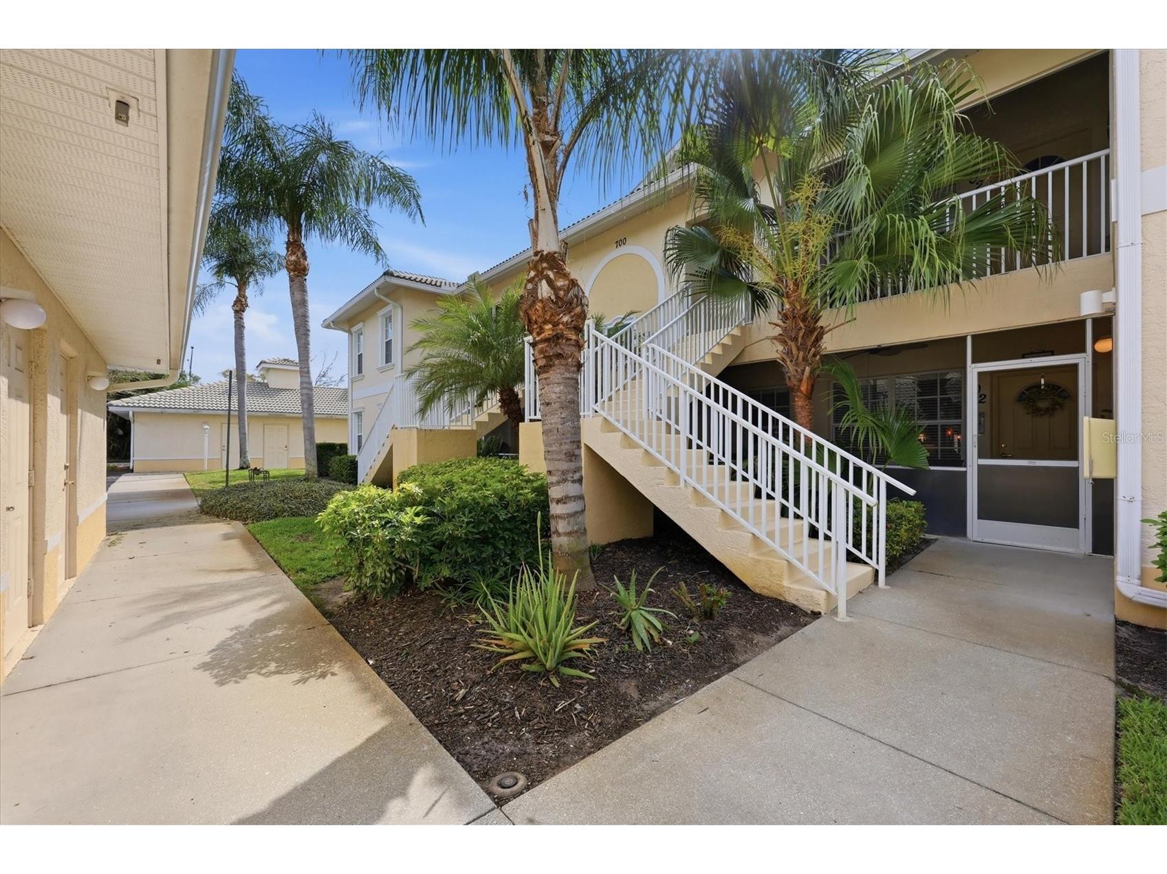 700 Mirabella Circle #102 Venice FL 34292 A4684193 image3