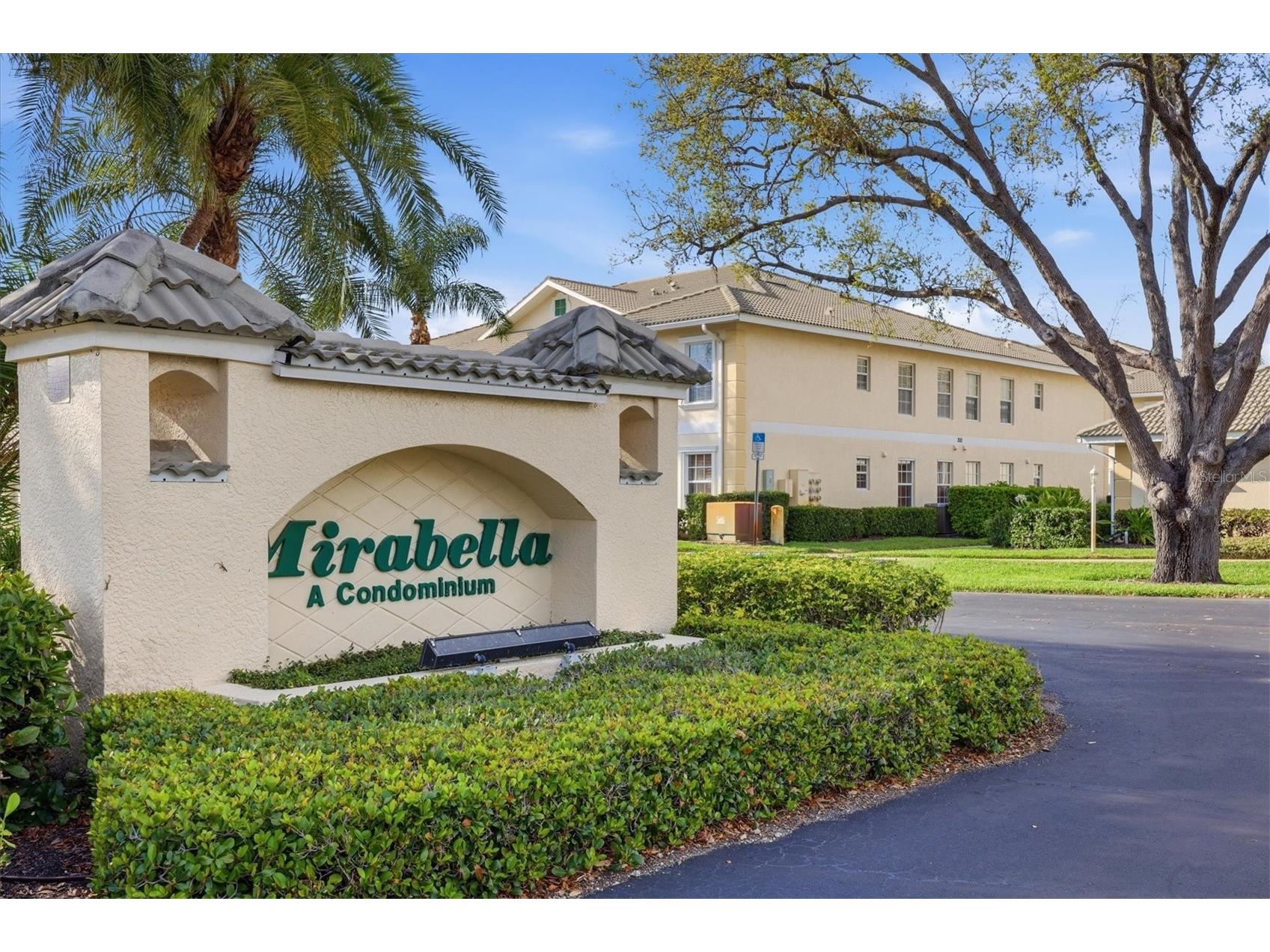 700 Mirabella Circle #102 Venice FL 34292 A4684193 image4