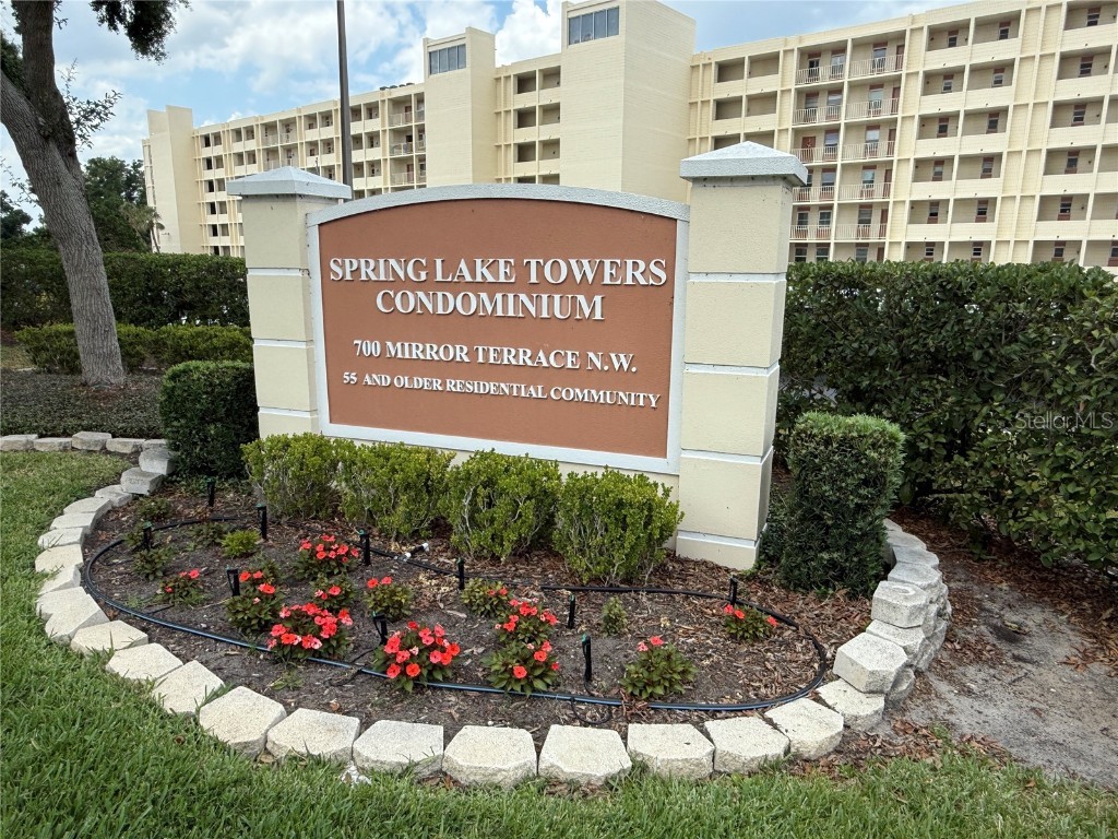 700 Mirror Terrace NW #303 Winter Haven FL 33881 - Spring Lake P4934745 image1