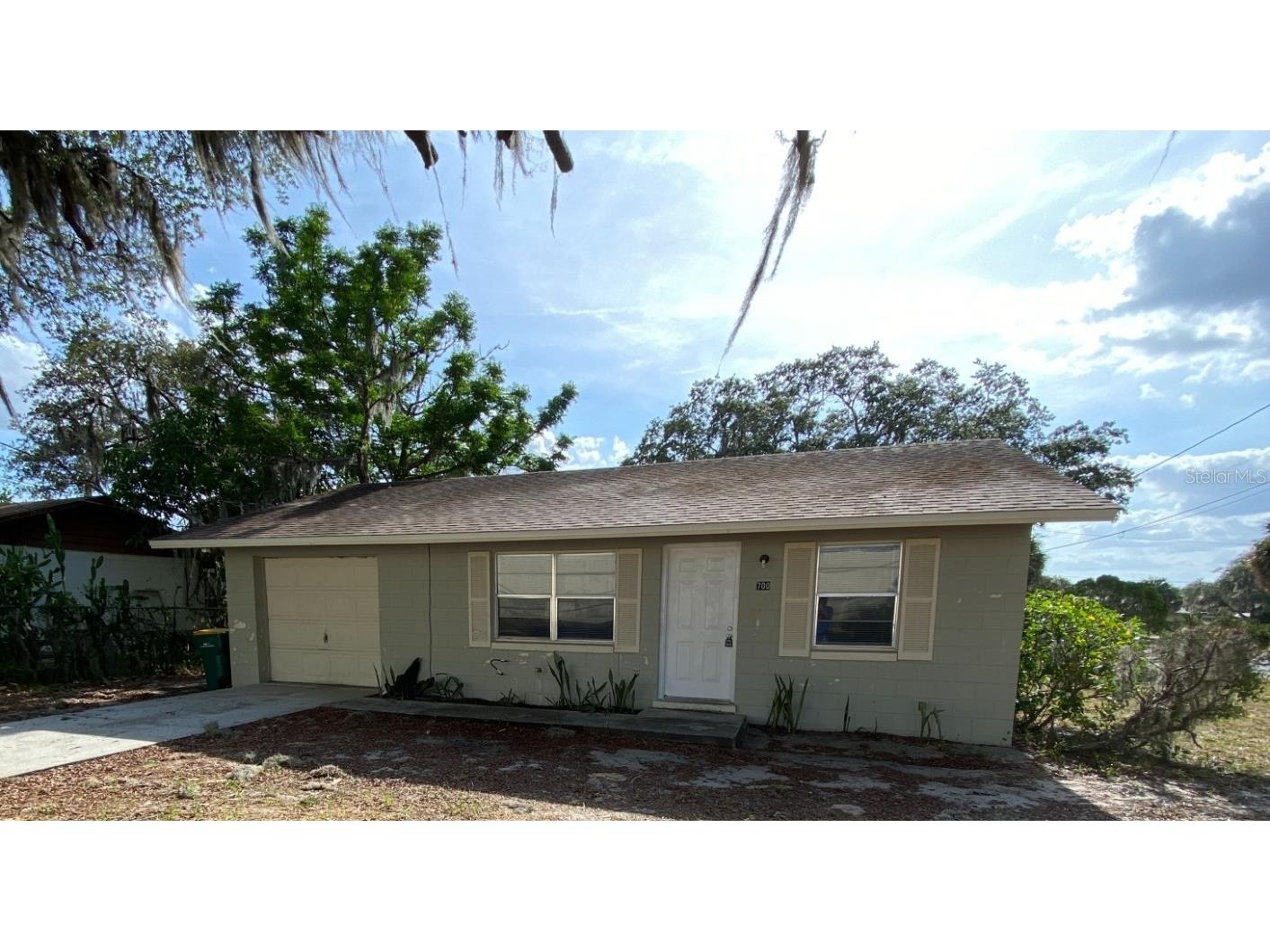 700 Morin Street Eustis FL 32726 G5072631 image1