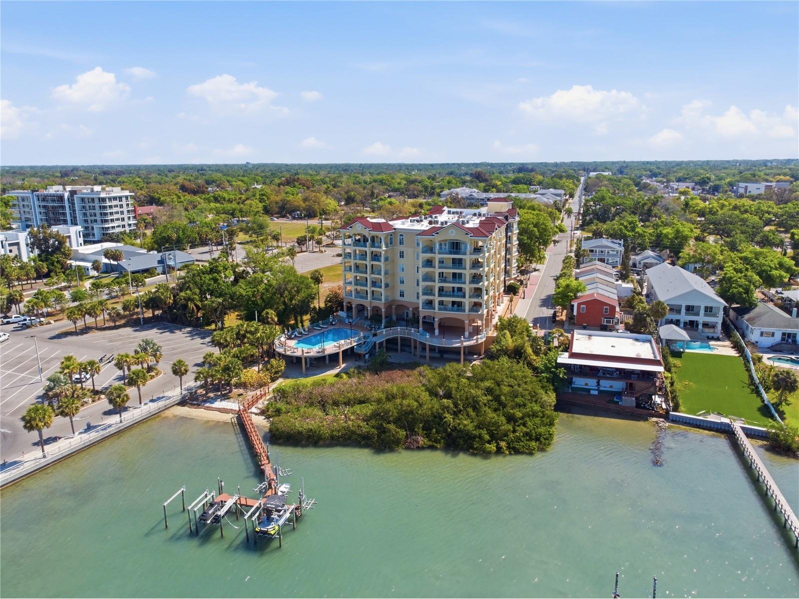 700 N Osceola Avenue #305 Clearwater FL 33755 - INTRACOASTAL TB8492293 image2