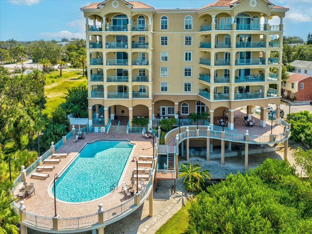 700 N Osceola Avenue #PH-3 Clearwater FL 33755 U8214819 image1