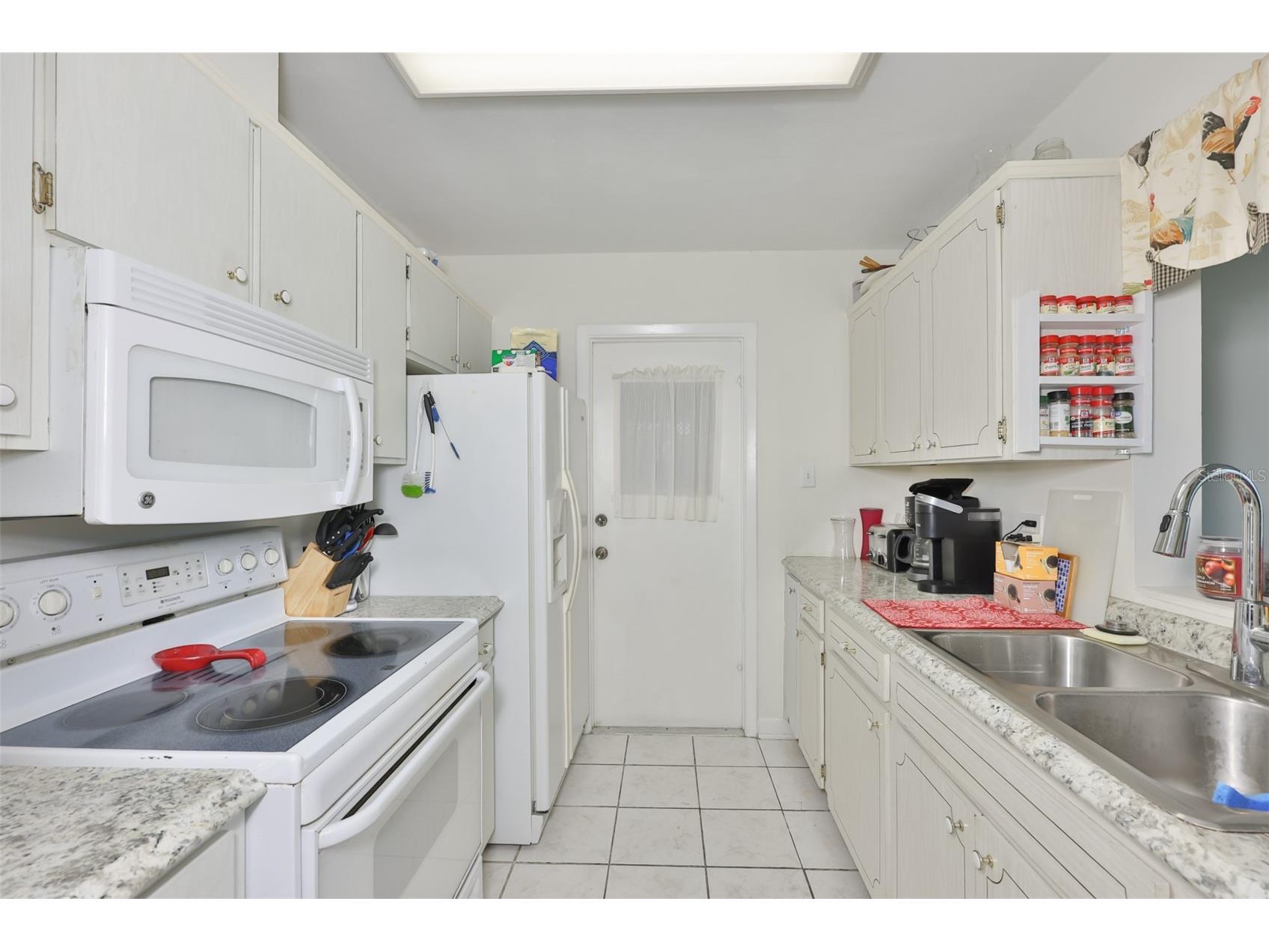 700 Rutgers Place Sun City Center FL 33573 TB8503707 image10