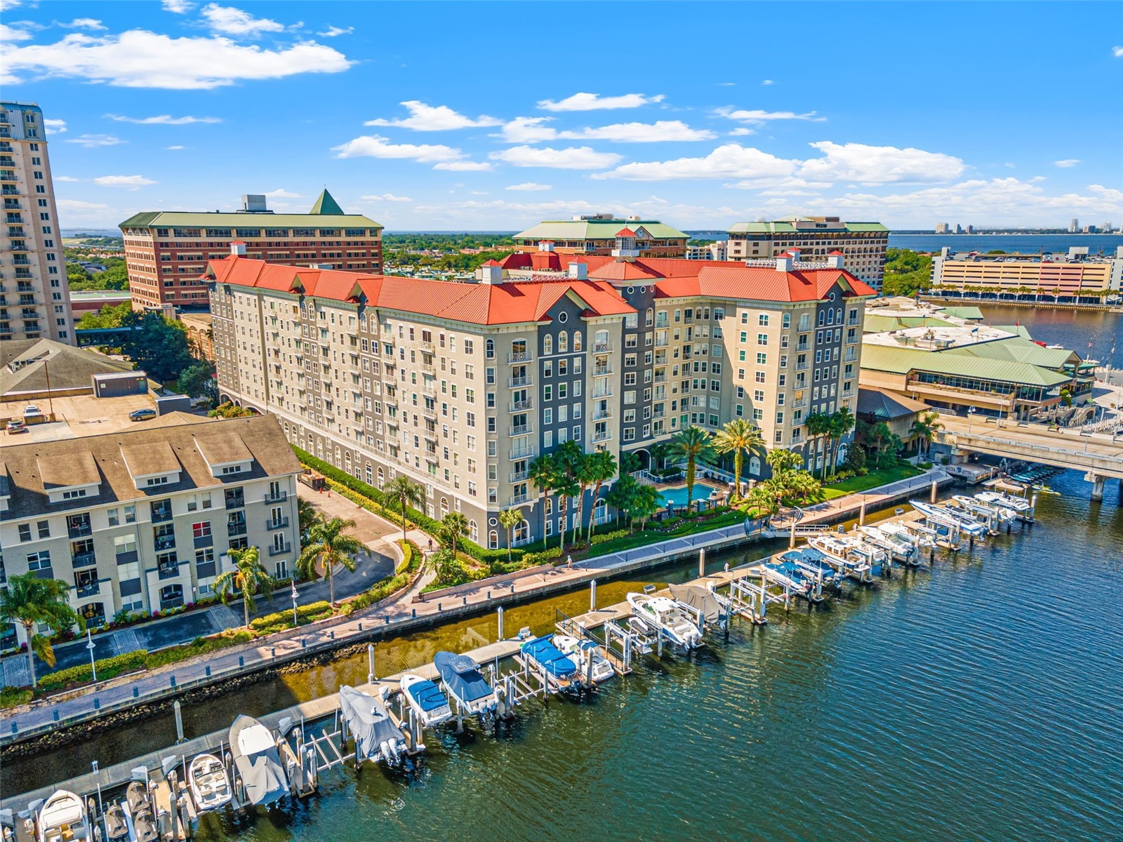 700 S Harbour Island Boulevard #243 Tampa FL 33602 - GARRISON CHANNEL TB8470009 image1