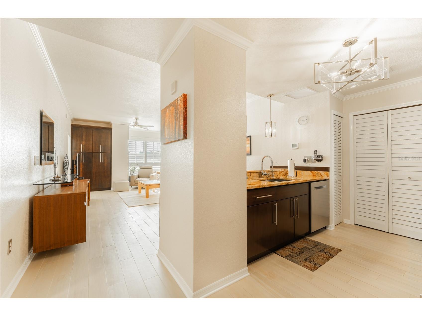 700 S Harbour Island Boulevard #401 Tampa FL 33602 TB8480527 image7