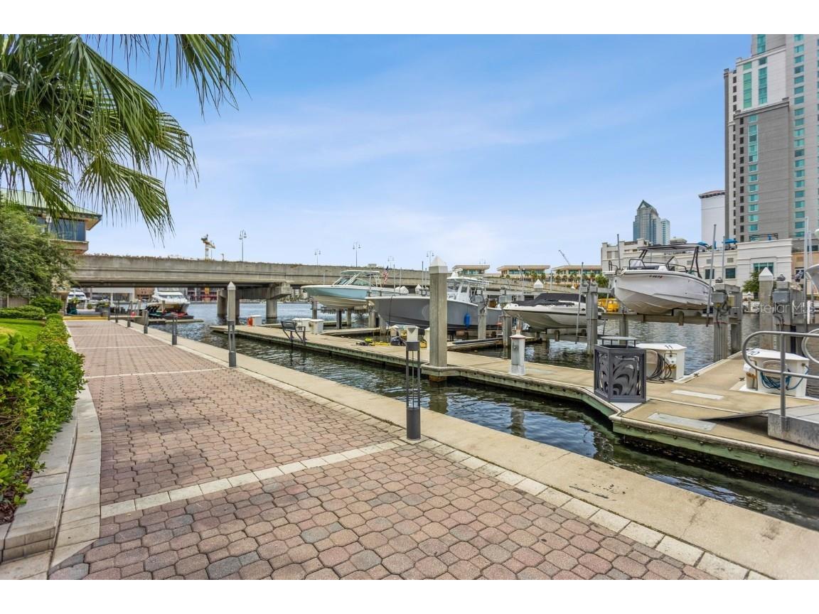 700 S Harbour Island Boulevard #722 Tampa FL 33602 TB8408807 image5