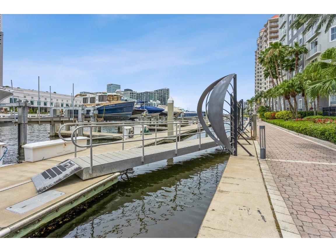 700 S Harbour Island Boulevard #722 Tampa FL 33602 TB8408807 image6