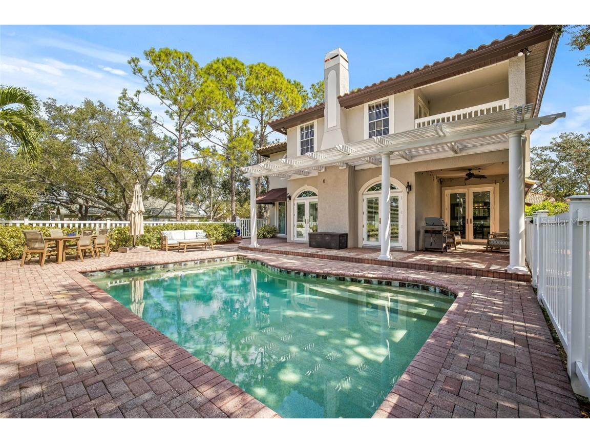 700 Sand Pine Drive NE Saint Petersburg FL 33703 TB8439552 image2