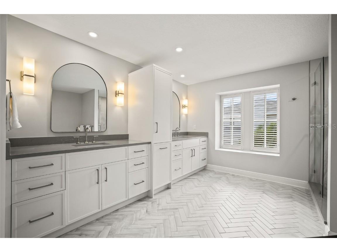 700 Sand Pine Drive NE Saint Petersburg FL 33703 TB8439552 image34