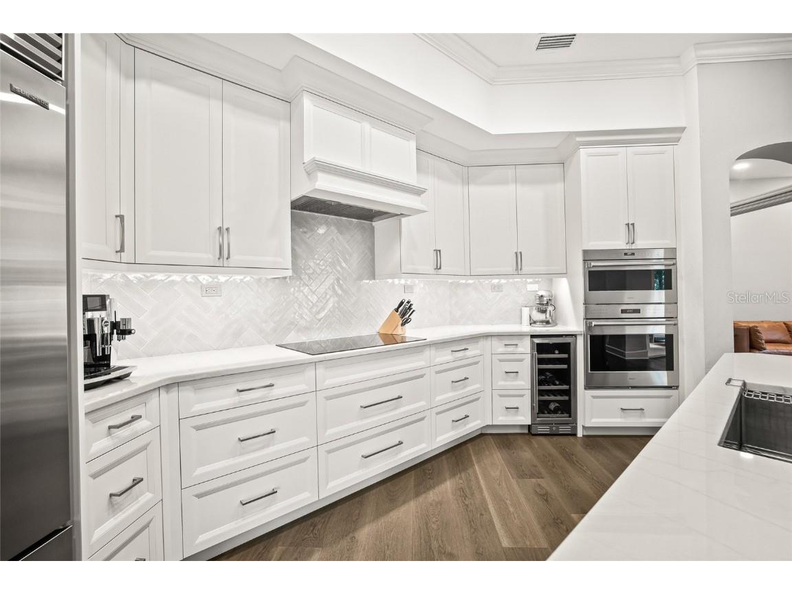 700 Sand Pine Drive NE Saint Petersburg FL 33703 TB8439552 image6