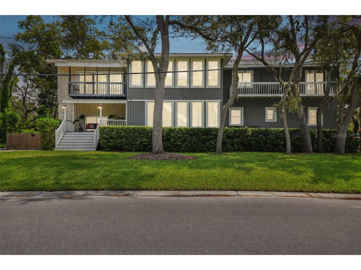 700 Seaview Drive Crystal Beach FL 34681 T3468697 image1