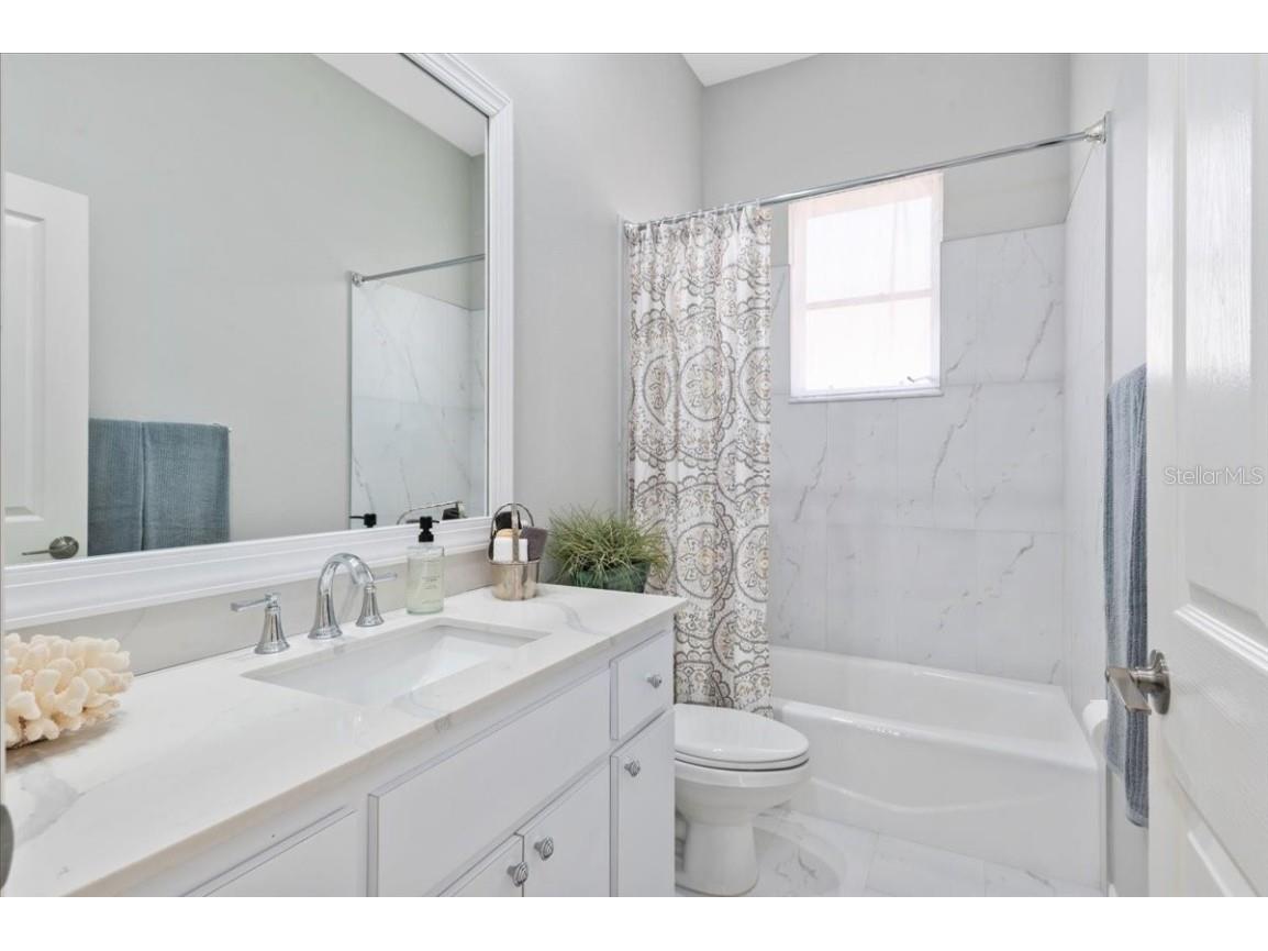 700 Silk Oak Drive Venice FL 34293 A4669619 image26