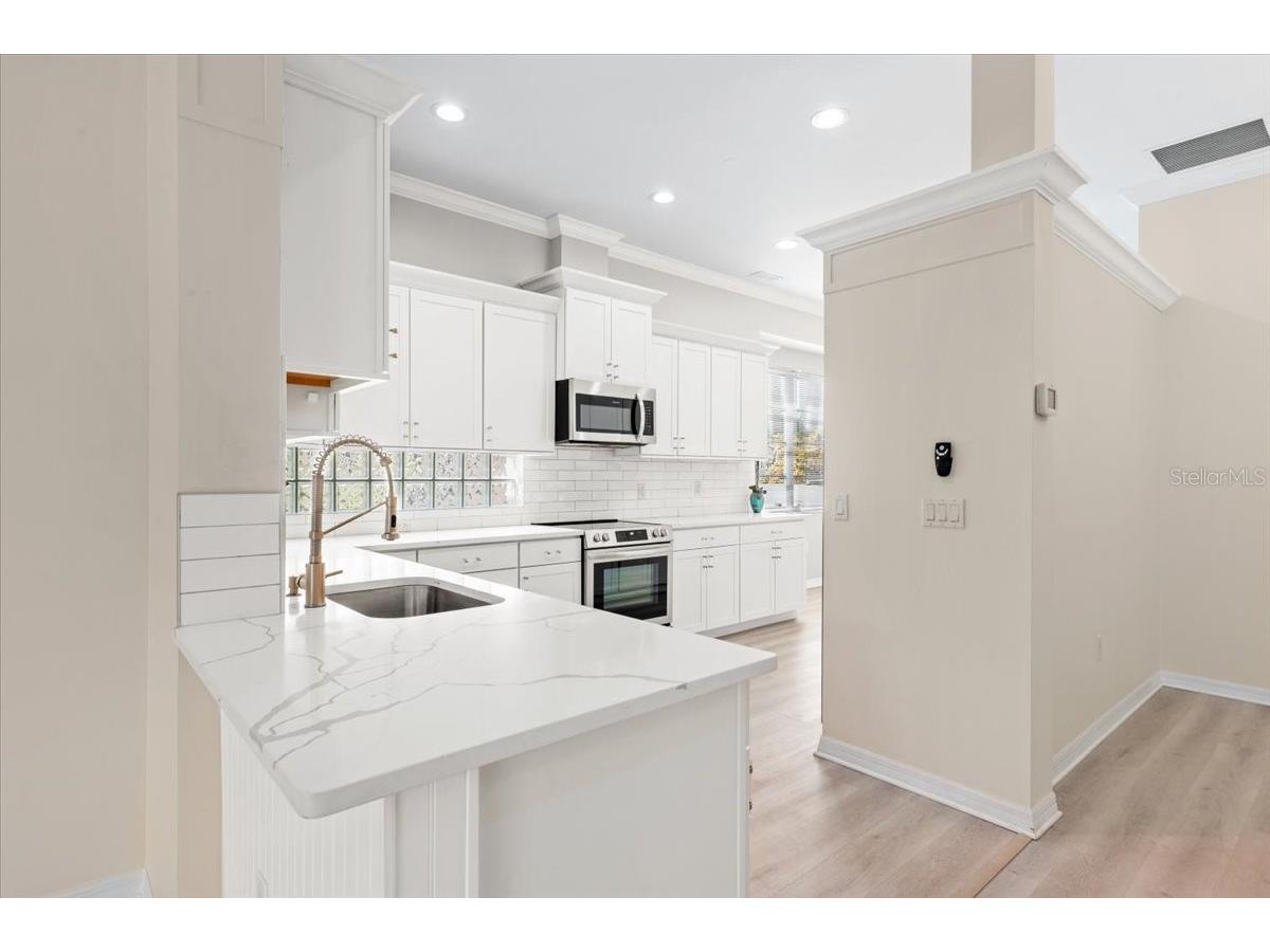 700 Silk Oak Drive Venice FL 34293 A4689191 image14