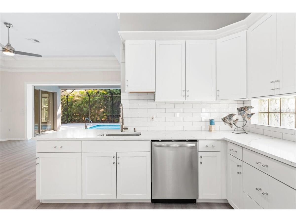 700 Silk Oak Drive Venice FL 34293 A4689191 image16