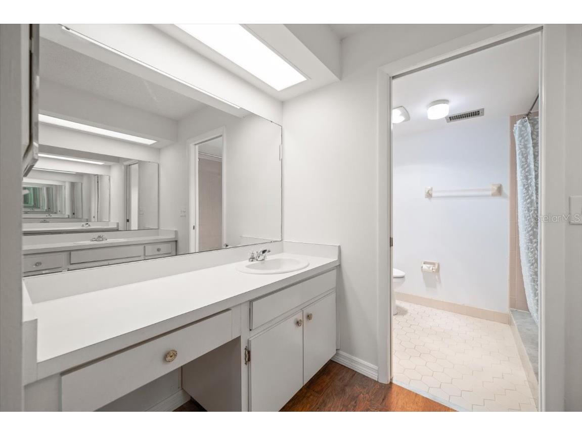 700 Starkey Road #1111 Largo FL 33771 TB8357036 image16