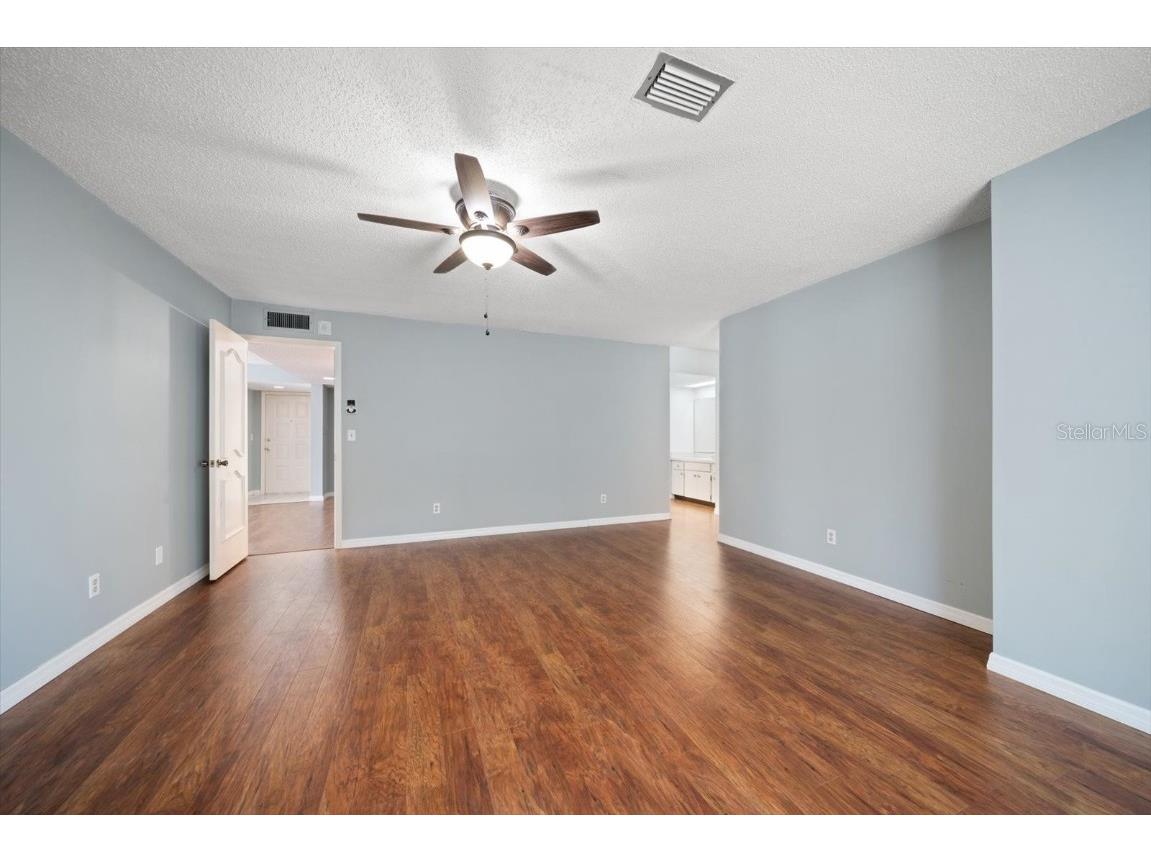 700 Starkey Road #1111 Largo FL 33771 TB8357036 image20