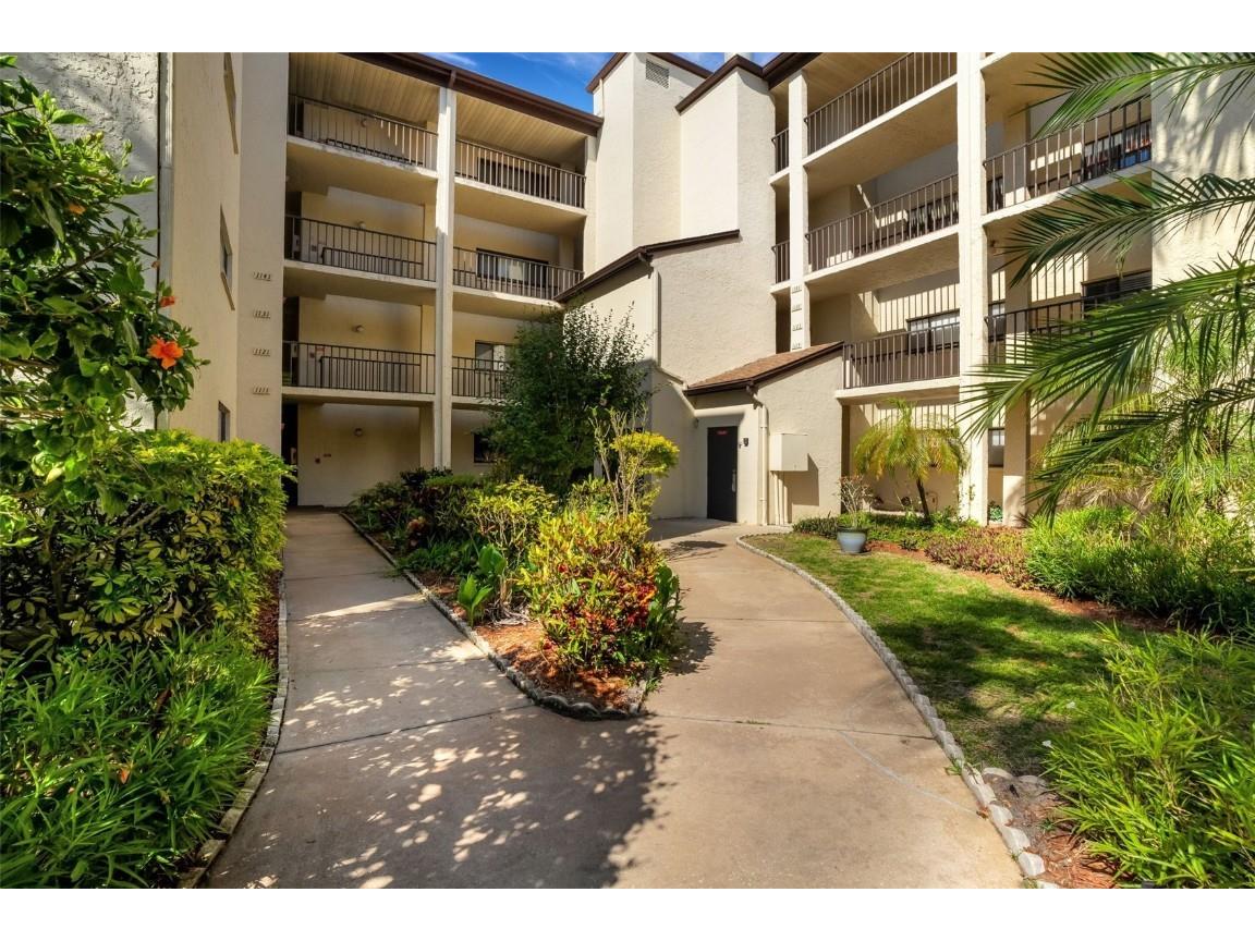 700 Starkey Road #1122 Largo FL 33771 U8238635 image1