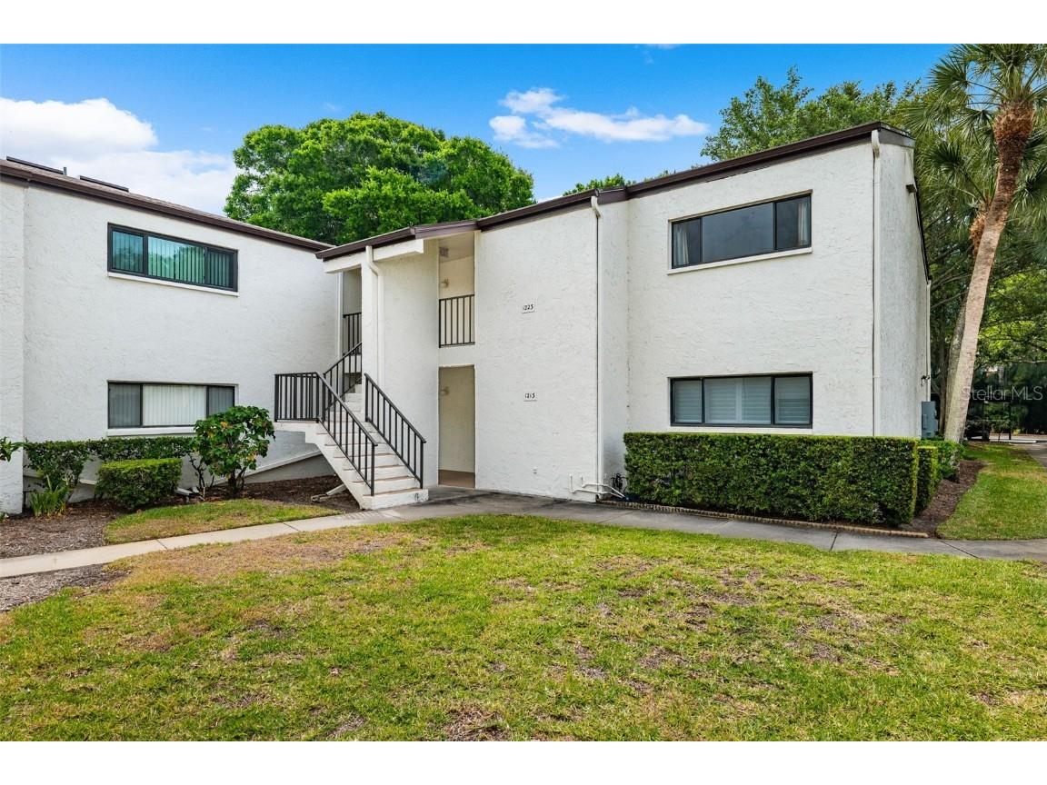 700 Starkey Road #1213 Largo FL 33771 U8240698 image1