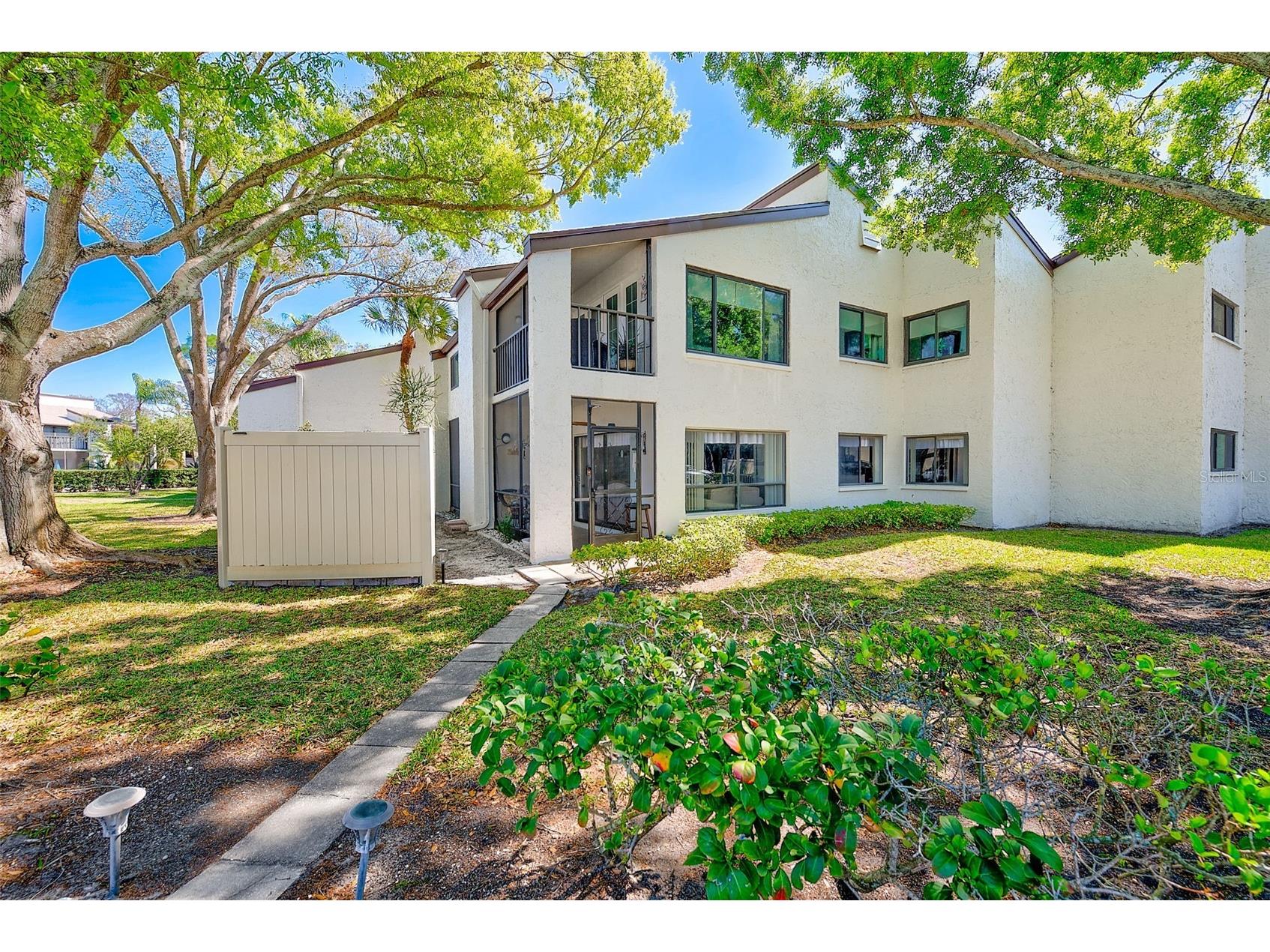 700 Starkey Road #1216 Largo FL 33771 TB8481075 image1