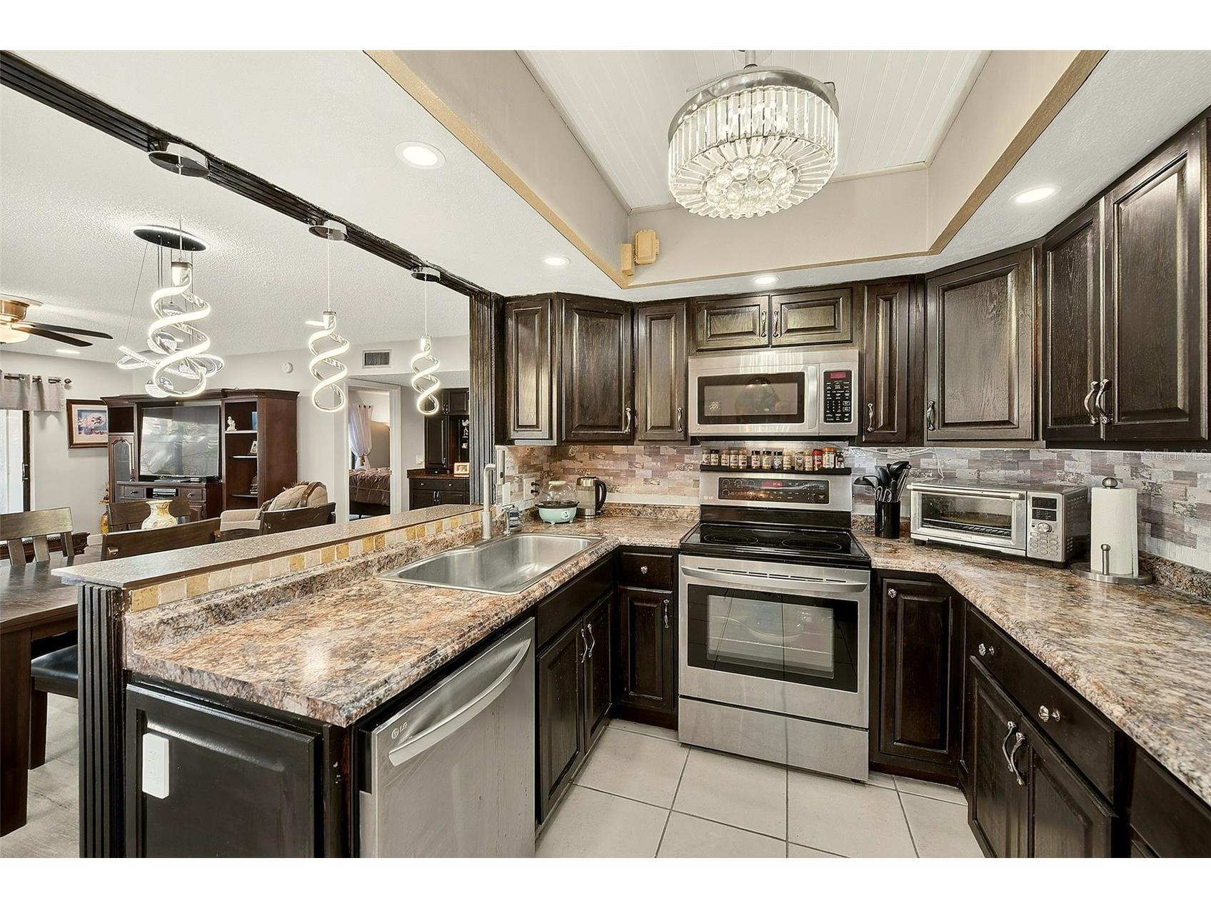 700 Starkey Road #1216 Largo FL 33771 TB8481075 image8