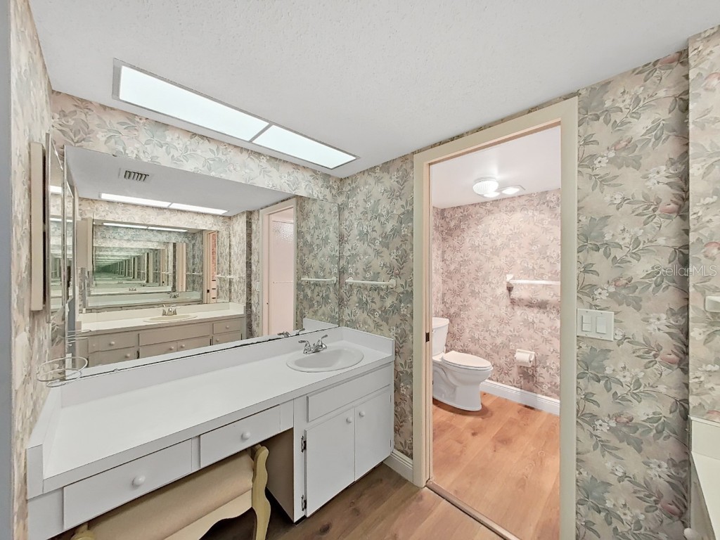 700 Starkey Road #311 Largo FL 33771 TB8399159 image17