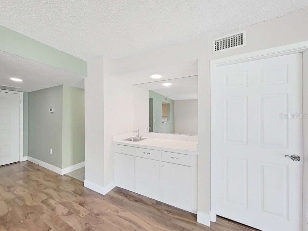 700 Starkey Road #311 Largo FL 33771 TB8399159 image9