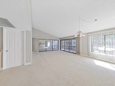 700 Starkey Road #422 Largo FL 33771 TB8527524 image3
