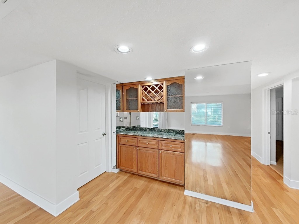 700 Starkey Road #511 Largo FL 33771 TB8447448 image6