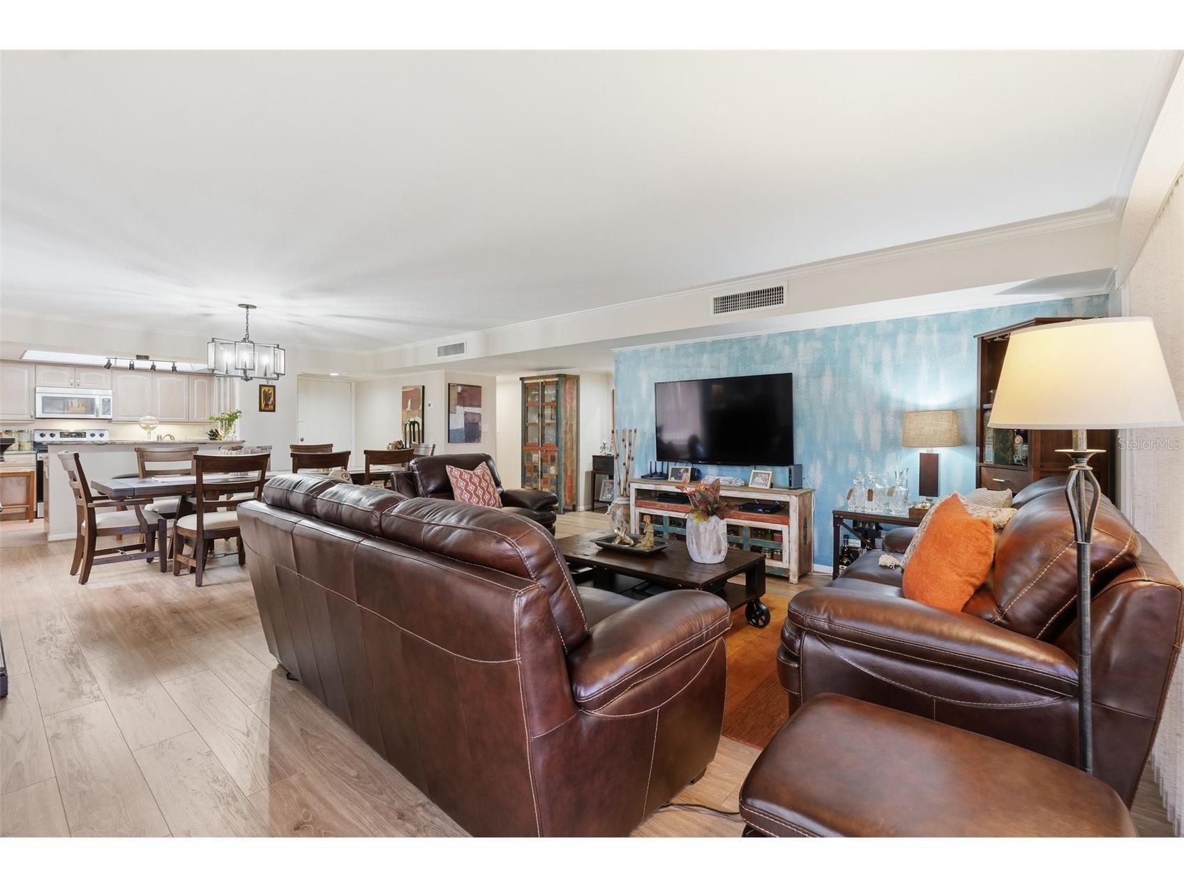 700 Starkey Road #622 Largo FL 33771 TB8500103 image5