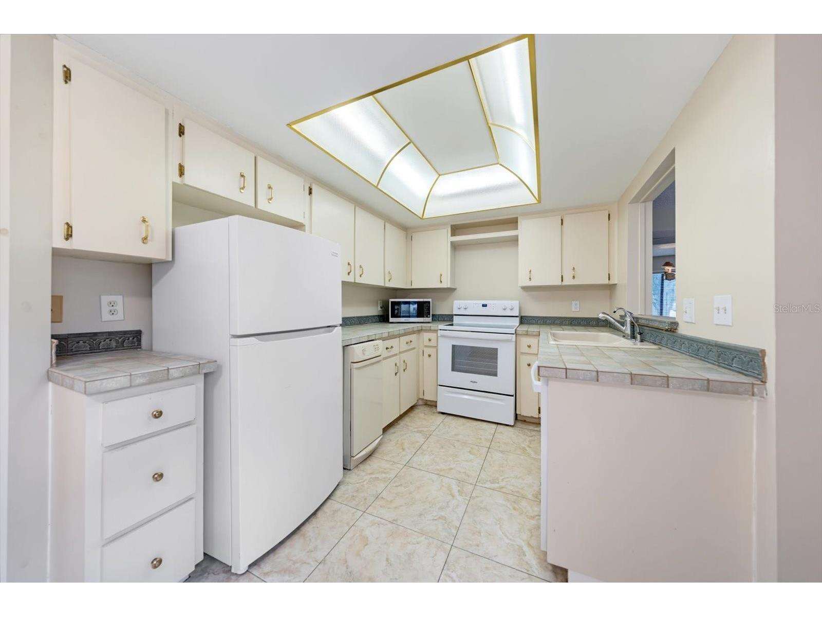 700 Starkey Road #624 Largo FL 33771 TB8528368 image13