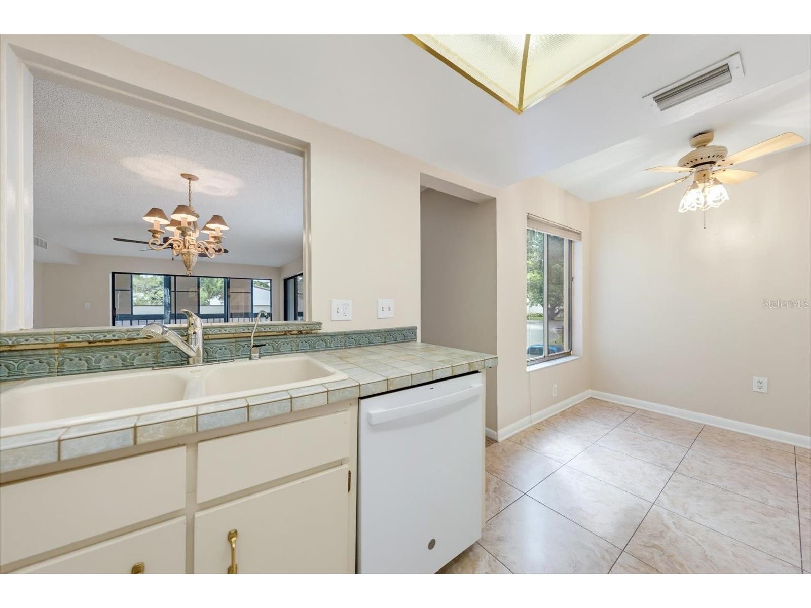 700 Starkey Road #624 Largo FL 33771 TB8528368 image14