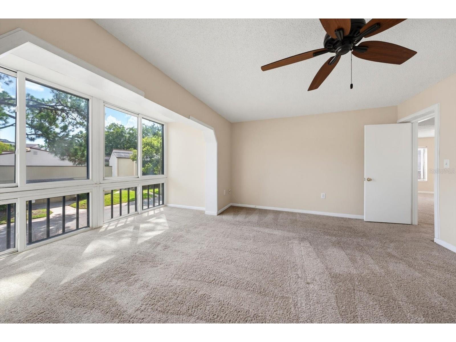 700 Starkey Road #624 Largo FL 33771 TB8528368 image25
