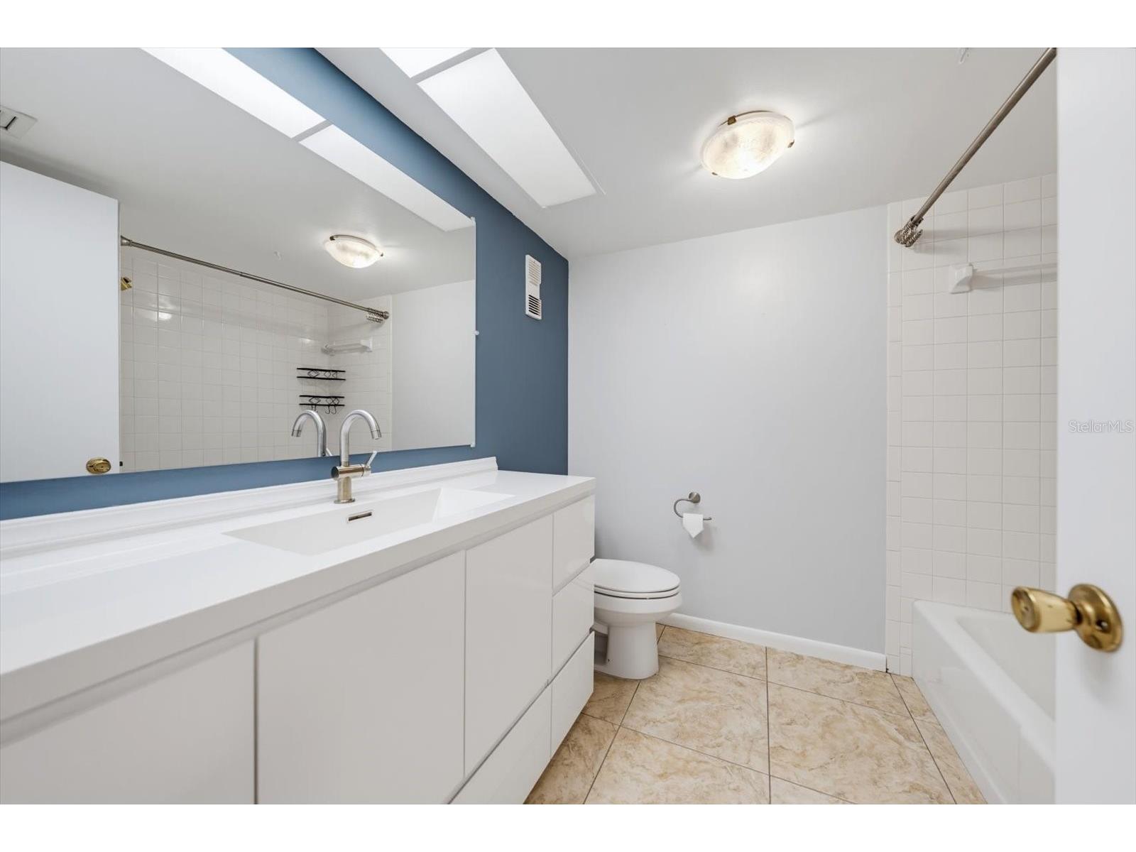 700 Starkey Road #624 Largo FL 33771 TB8528368 image26