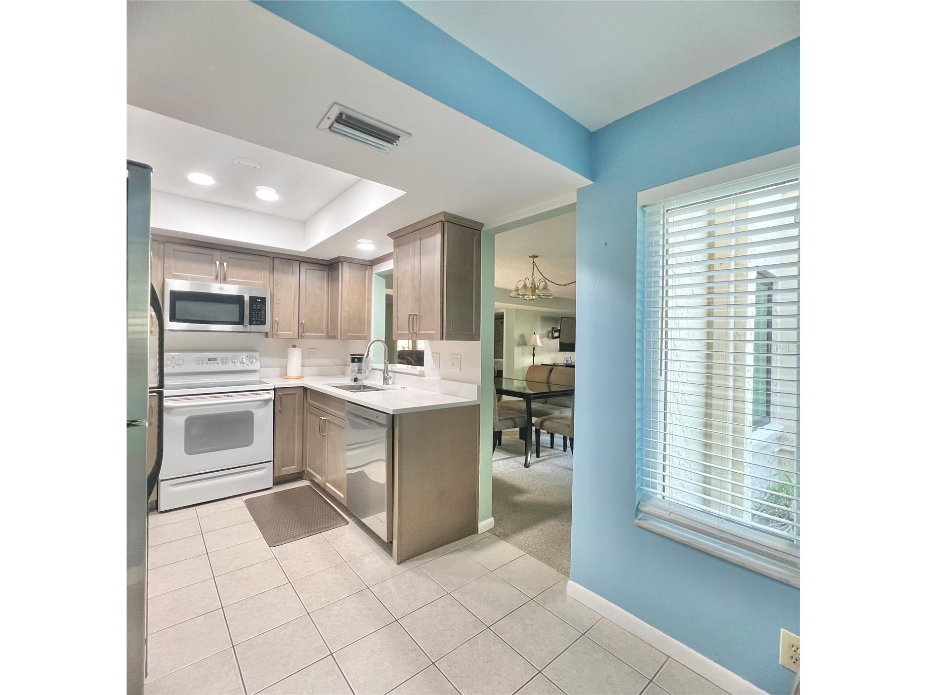 700 Starkey Road #814 Largo FL 33771 TB8490273 image18
