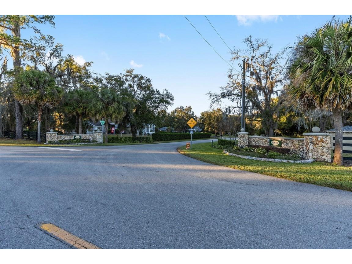 700 SW 89th Terrace Ocala FL 34481 OM713718 image67