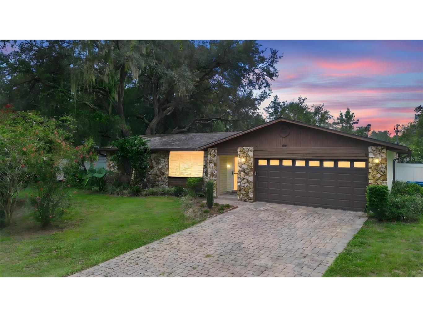 700 Vassar Road Deland FL 32724 V4944738 image1