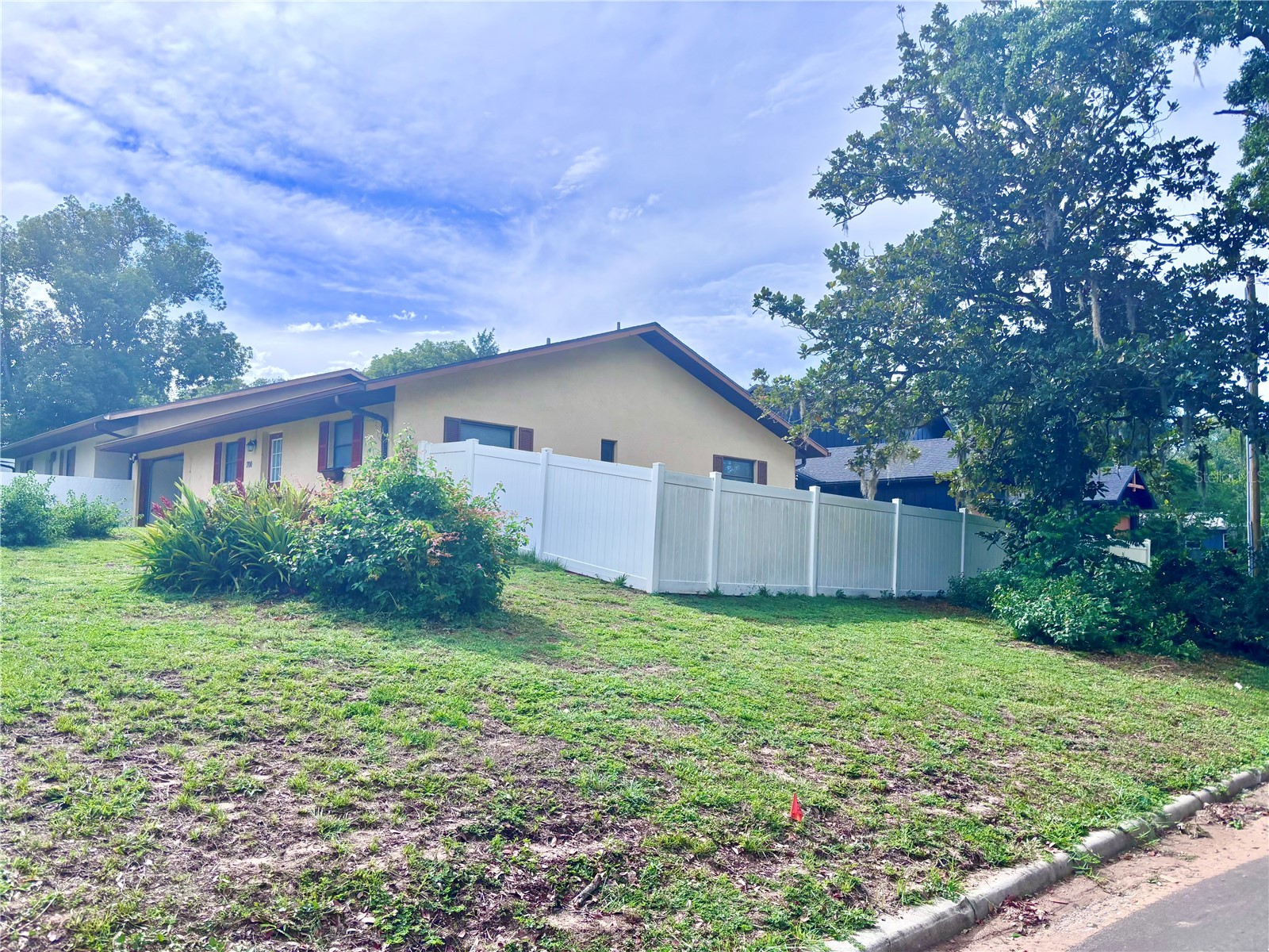 700 W Dampier Street Inverness FL 34450 W7885681 image5