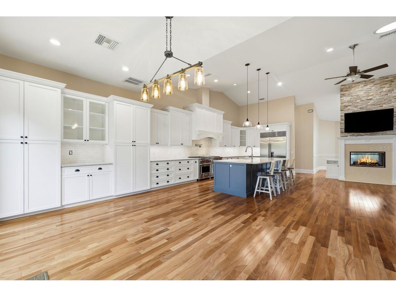 700 Westfield Court Dunedin FL 34698 TB8432647 image16