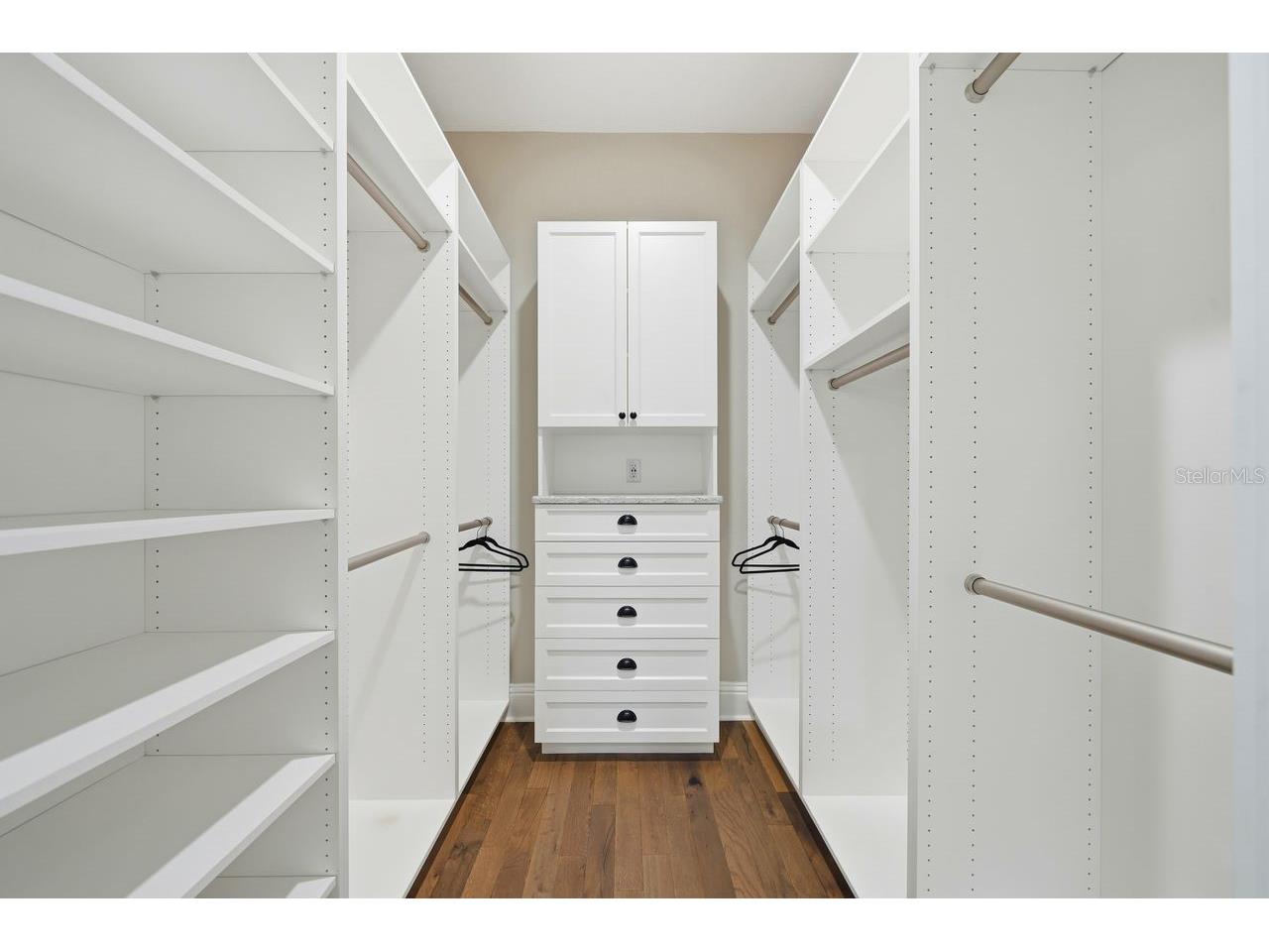 700 Westfield Court Dunedin FL 34698 TB8432647 image39