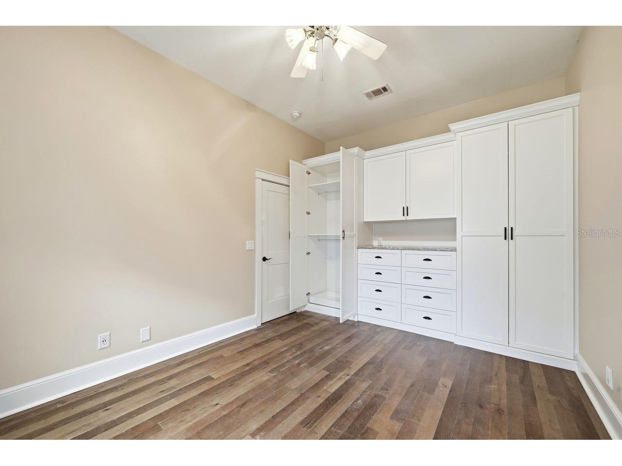 700 Westfield Court Dunedin FL 34698 TB8432647 image41