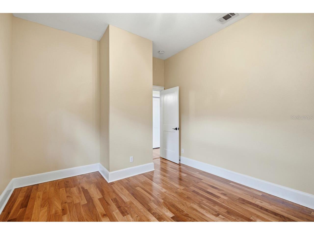 700 Westfield Court Dunedin FL 34698 TB8432647 image48